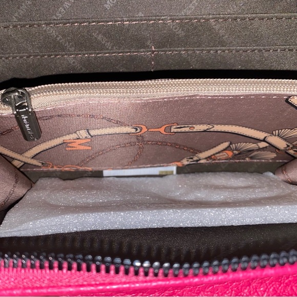 Lot of 2 Montana West Pink Wristlet Clutch & Purple Wallet - Picture 5 of 12